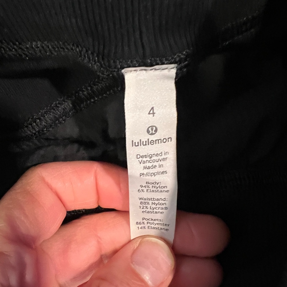 Lululemon dance studio joggers